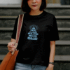 T-shirt 'Real Eyes Realise Real Lies' en coton unisexe