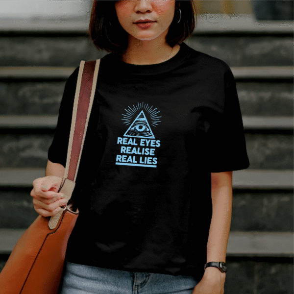 T-shirt 'Real Eyes Realise Real Lies' en coton unisexe